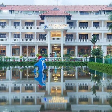 Rustic Leisures Llp Hotel Kochi Eksteriør billede
