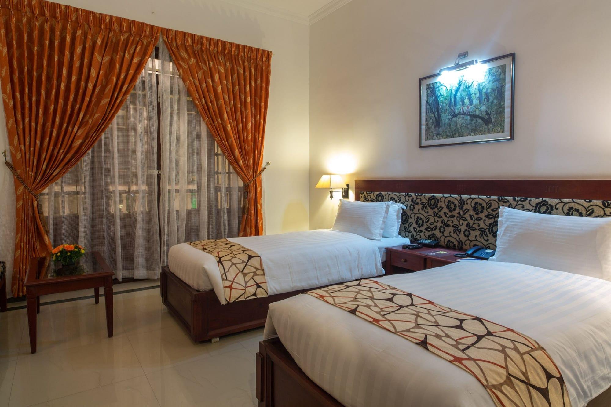 Rustic Leisures Llp Hotel Kochi Eksteriør billede