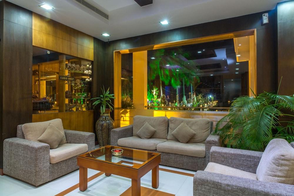 Rustic Leisures Llp Hotel Kochi Eksteriør billede