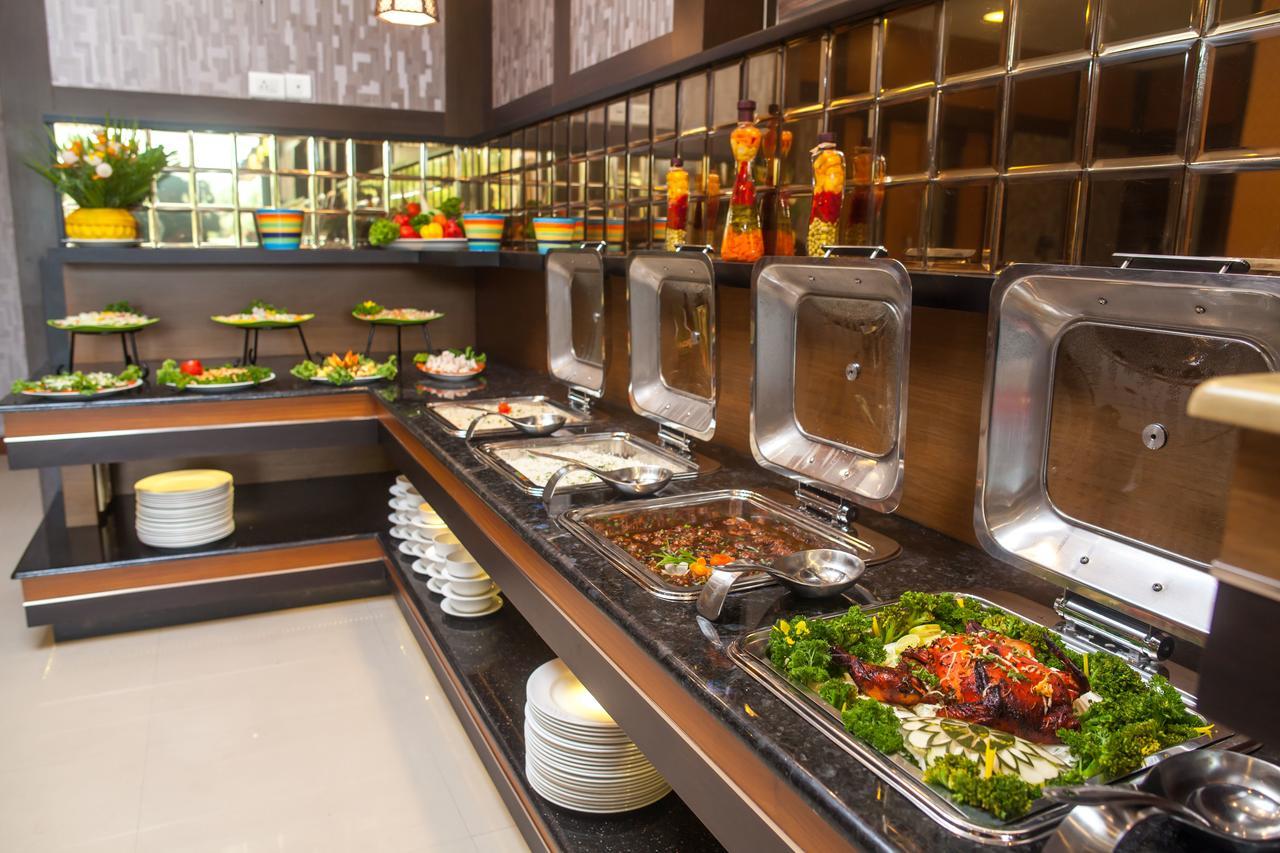 Rustic Leisures Llp Hotel Kochi Eksteriør billede