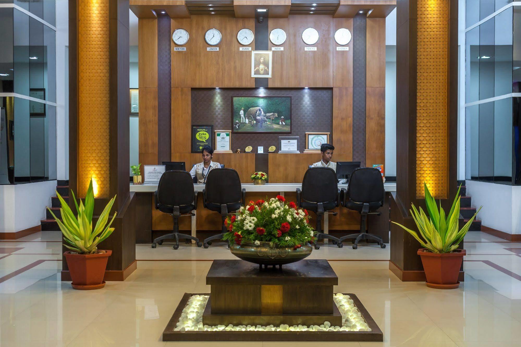 Rustic Leisures Llp Hotel Kochi Eksteriør billede